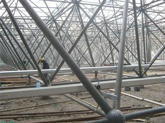 舟山盘点螺栓球网架对选材方面的4点要求